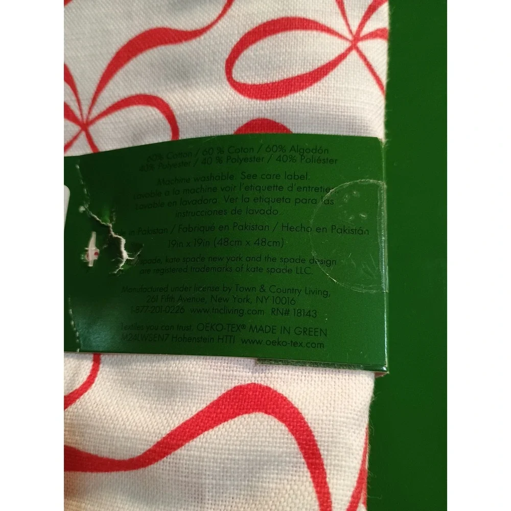 New Kate Spade Tablecloth White w/ Red Bows 60 x 102